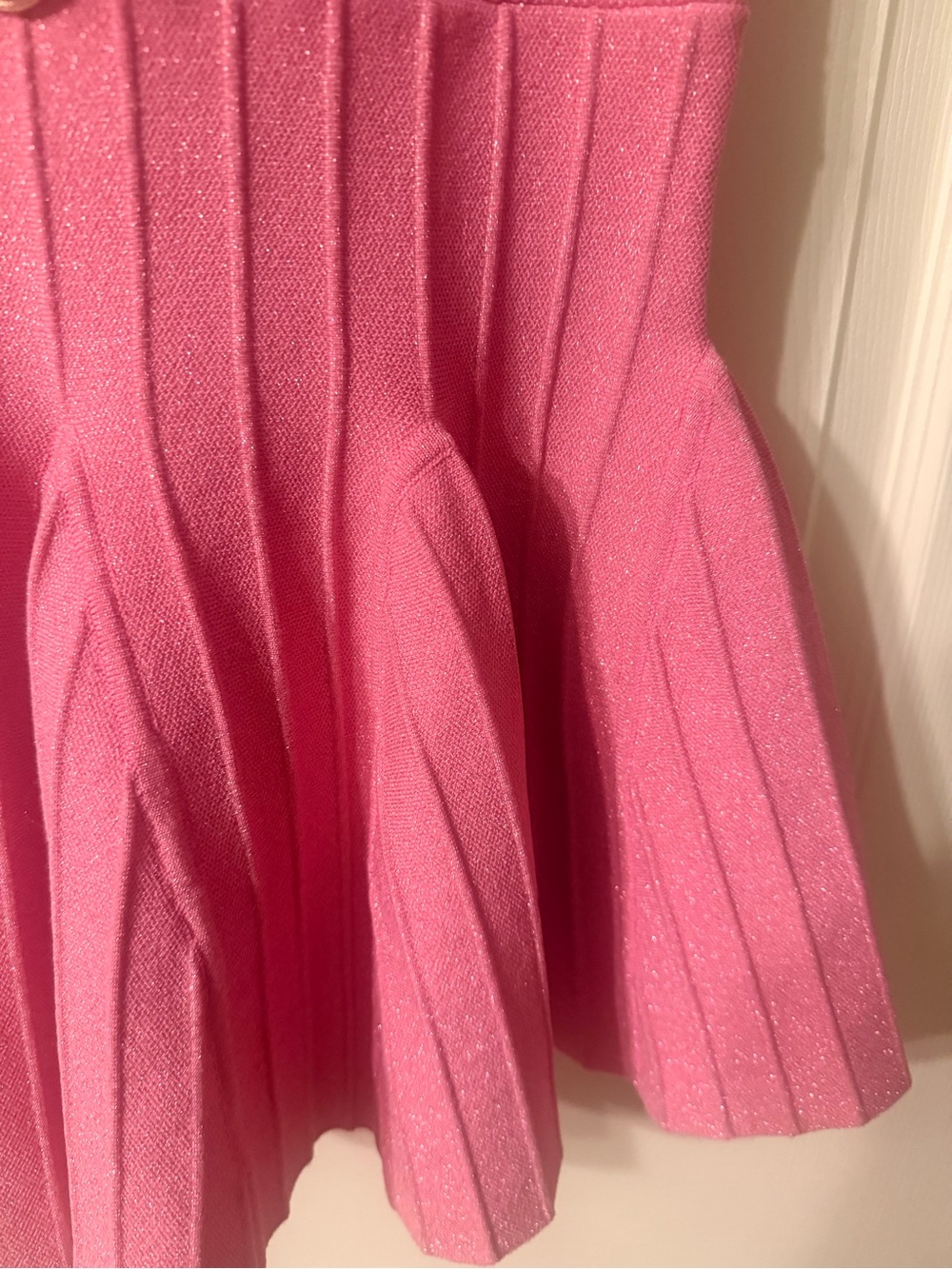 Retrofete Pink Sleeveless Pleated Knit Dress with Gold Buttons - Picture 3 of 6